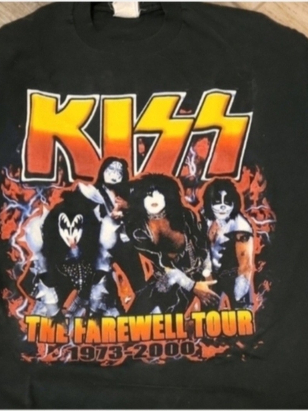 Black KISS 'The Farewell Tour 1973-2000' Graphic Tee